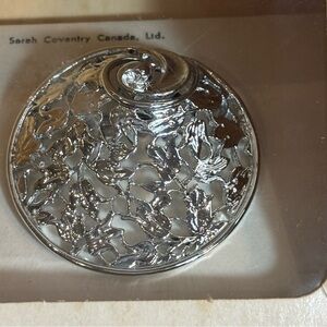 Sarah Coventry Silver Toned Scarf Clip New in Box Made in Canada